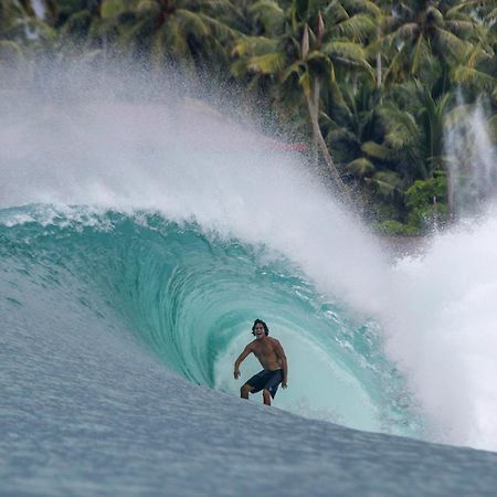 Oseda Nias Surf House Hotel Hilibotodane Exterior foto