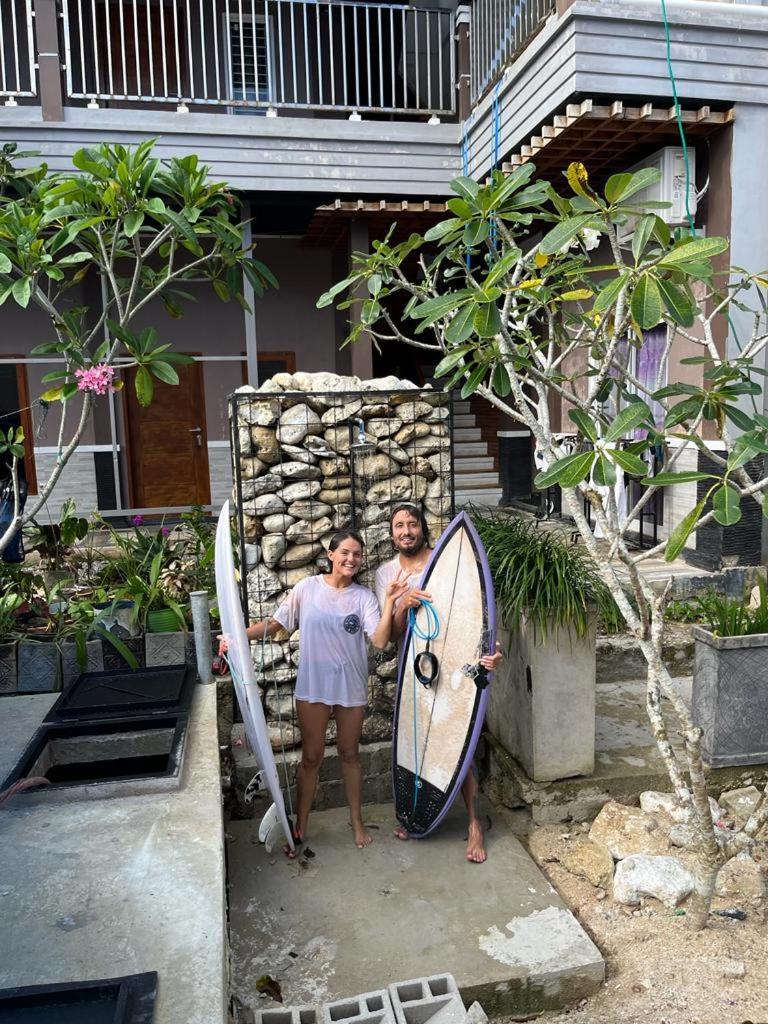 Oseda Nias Surf House Hotel Hilibotodane Exterior foto