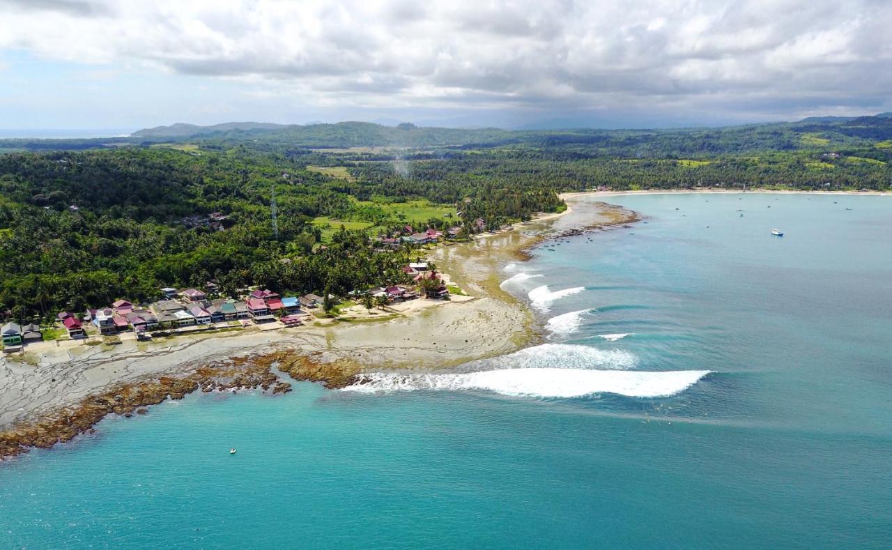 Oseda Nias Surf House Hotel Hilibotodane Exterior foto